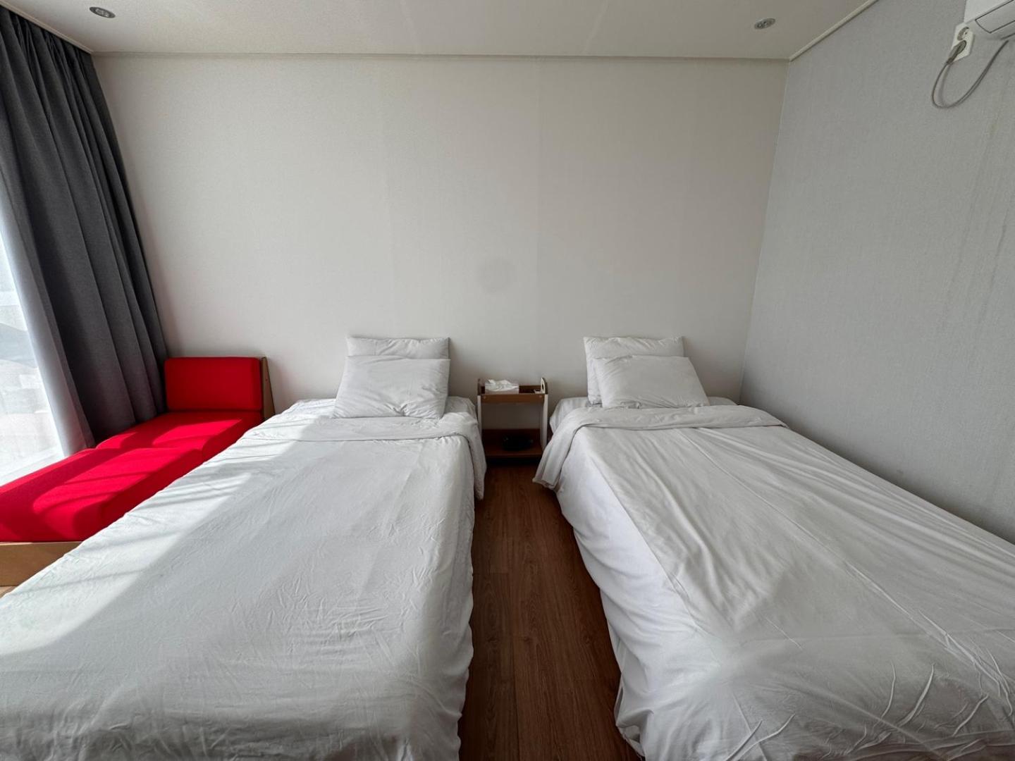 Bedradio Dodubong Hotel Togŭnnae Eksteriør billede
